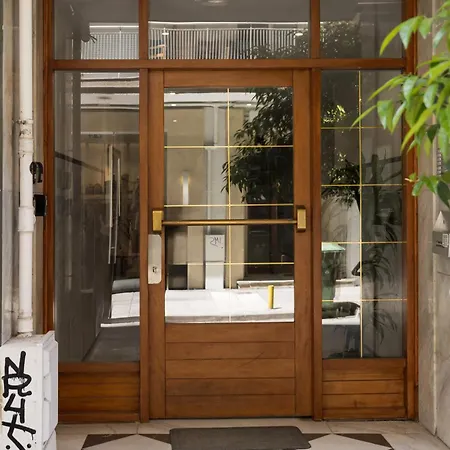 Nest Apartment *